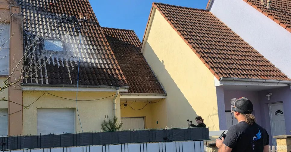 entreprise nettoyage toiture drone maison Strasbourg intervention particulier